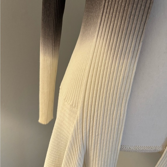 Belldini Ombre Longline Cardigan grey to off white, stretchy.  Size S - Picture 2 of 9